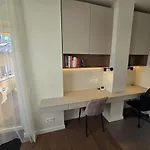 Panoramic Balcony 3bd With King Bed Apartment *