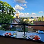 Panoramic Balcony 3bd With King Bed * Kaunas