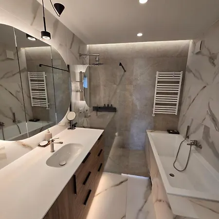 דירה Panoramic Balcony 3bd With King Bed